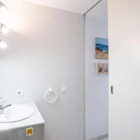 Simplistic Holiday In Cadiz Near The Beach Сasa de vacaciones
