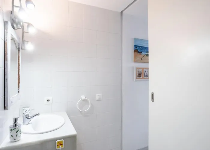 Simplistic Holiday In Cadiz Near The Beach Holiday home